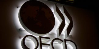 OECD Cuts Global Growth to 2.9% in 2020 OECD Predicts Asian Economy Slows for Next Five Years